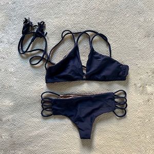 Acacia, Small, Navy Bikini